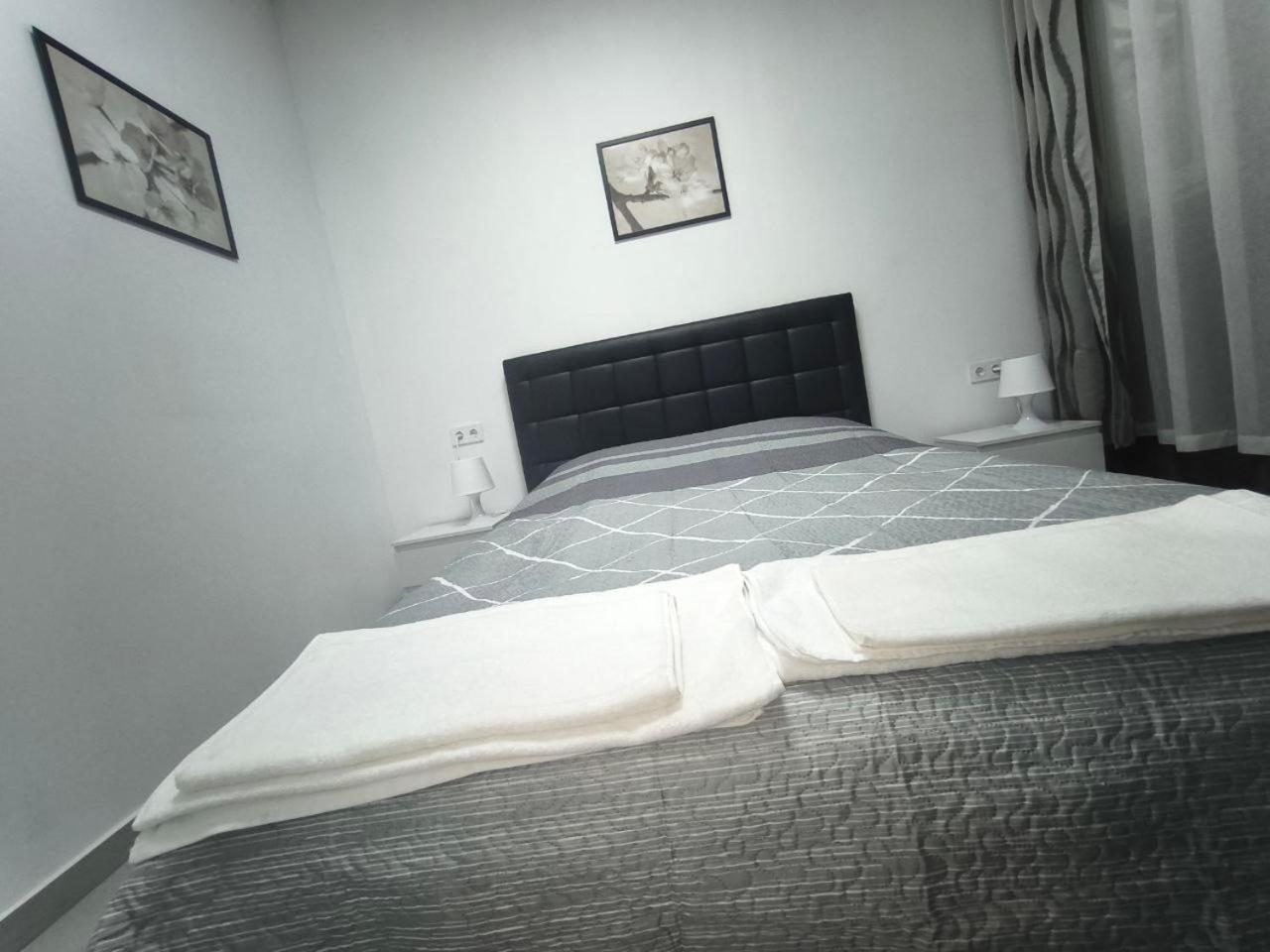 Apartamentos Sant Roc Valencia Exterior photo